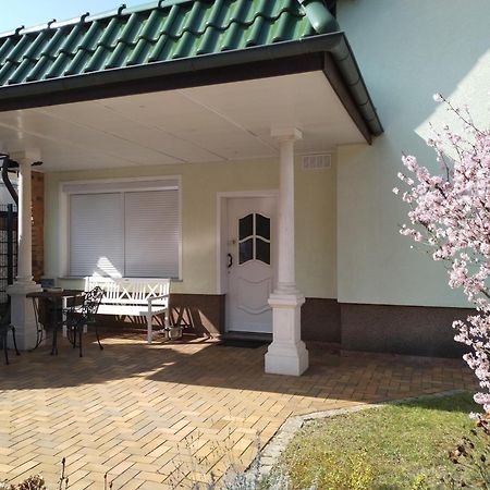 Ferienwohnung Baer Hoppegarten Exterior foto